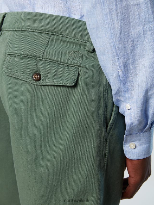 Men Military green Clothing 4D6N367 North Sails CHINO SHORTS WITH PLEATS